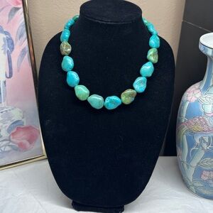 Dark turquoise mix green necklace